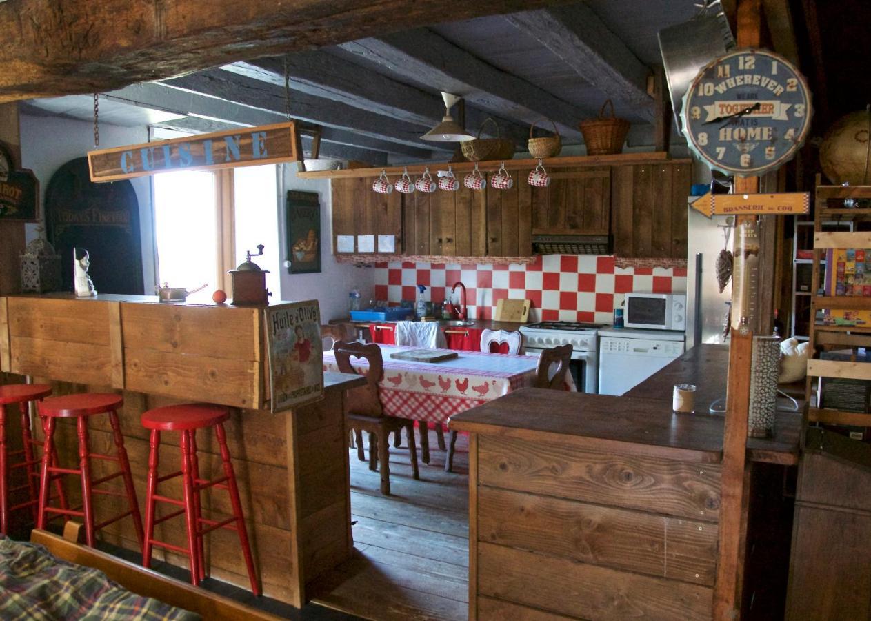 La Ferme De Pomereix Le Dorat Exteriér fotografie